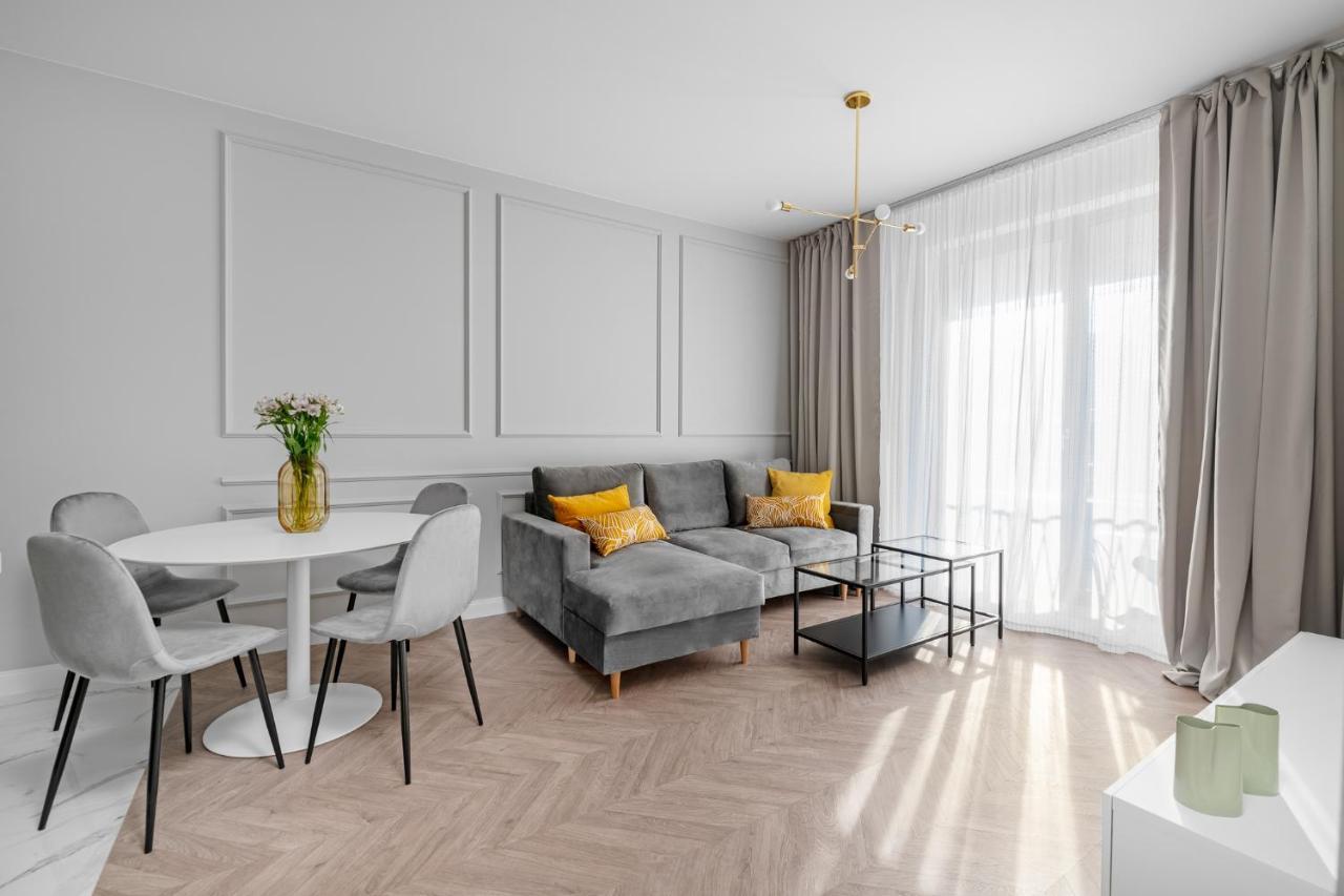 Nexthome Boutique Apartments - Klimatyzacja - Air Conditioning - New Warsaw Ngoại thất bức ảnh
