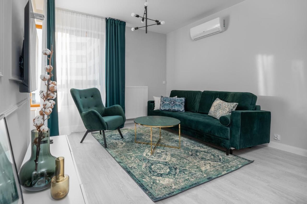 Nexthome Boutique Apartments - Klimatyzacja - Air Conditioning - New Warsaw Ngoại thất bức ảnh